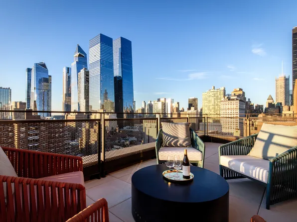 243 West 28th Street image 5 of 20