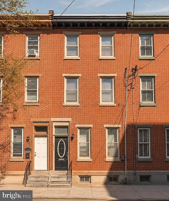 1st image of 1537 Swain St