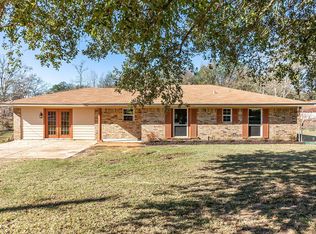 2385 Buchanan Rd, Silsbee, TX 77656