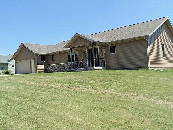 2nd image of N5794 Lakeview Dr
