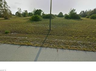 2810 NW 41st Pl, Cape Coral, FL 33993