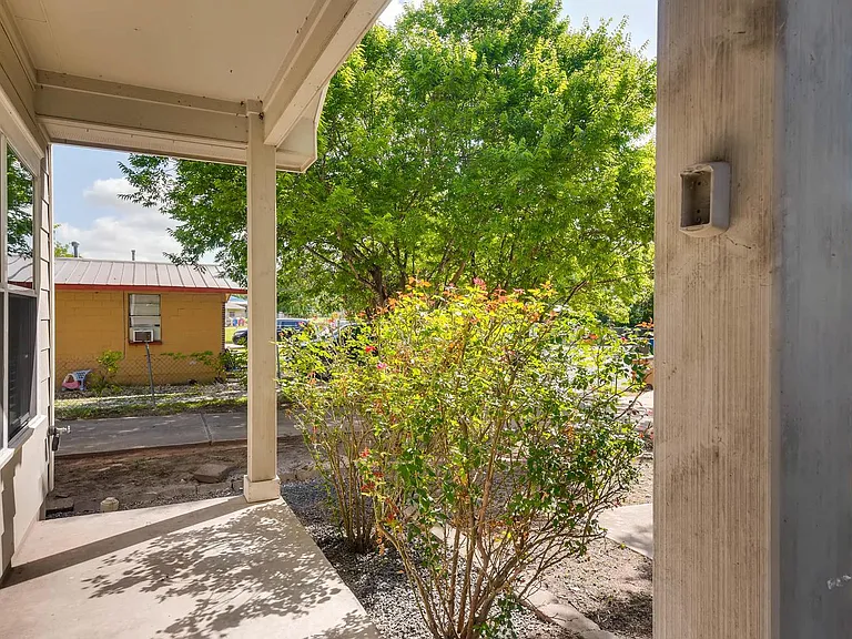 1116 Estes Ave #A — Photo 30
