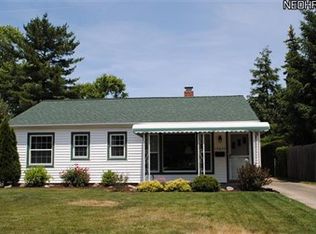 10620 Meadowbrook Dr, Parma Heights, OH 44130