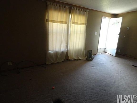 4th image of 3794 Sagebrush Dr