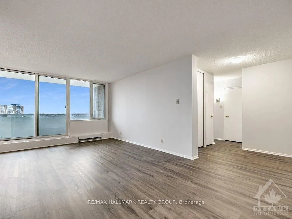 2625 Regina St — Photo 4