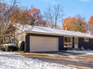 1003 Hillsamer Dr, North Manchester, IN 46962