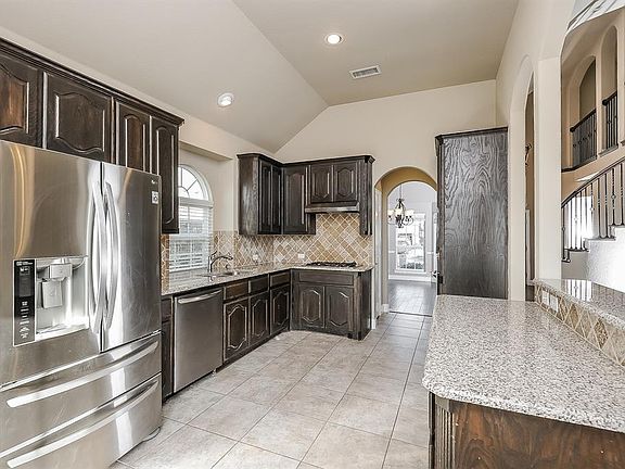 3rd image of 8344 Blue Periwinkle Ln