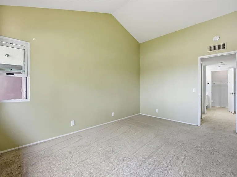 3955 Faircross Pl #80 — Photo 8