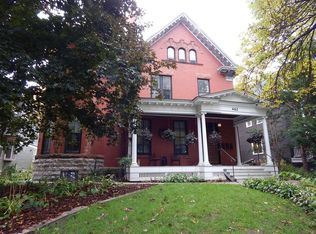 462 Holly Ave, Saint Paul, MN 55102