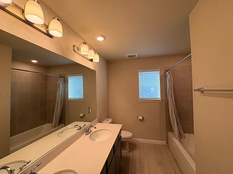 17542 Rosette Grass Dr — Photo 17