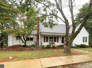 202 4th St, Sharptown, MD 21861