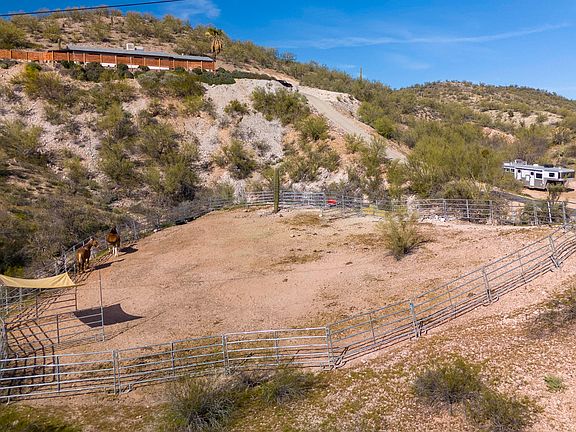 5th image of 52032 N 297th Ave