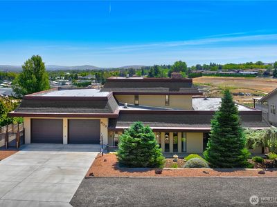 903 N Conestoga Boulevard, Yakima, WA, 98908
