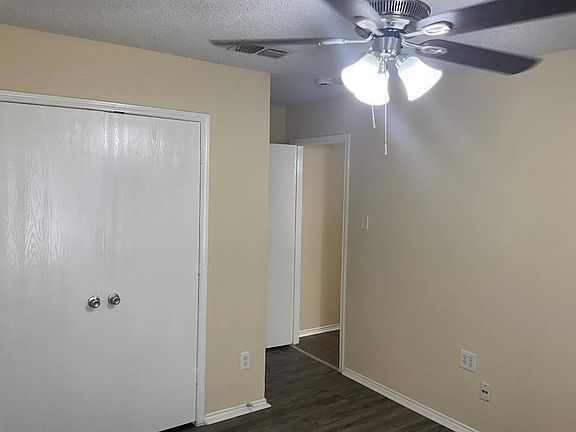 5th image of 6300 Fern Meadow Dr