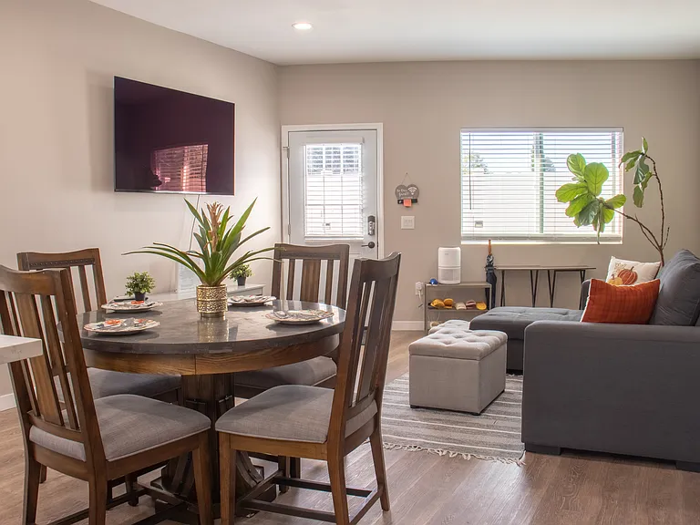 9338 Twin Mountain Cir — Photo 5