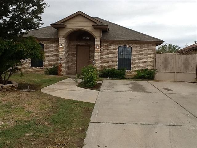 1st image of 532 Riverhill Dr