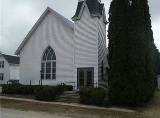 825 Oak St, Lamont, IA 50650