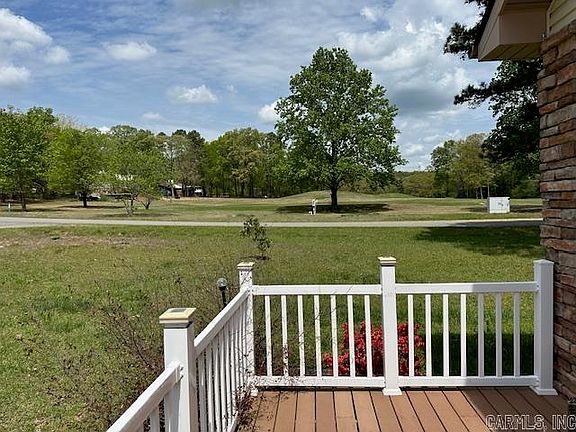 3rd image of 332 Castle Ridge Hts