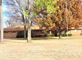 2363 Bridwell Rd, Iowa Park, TX 76367