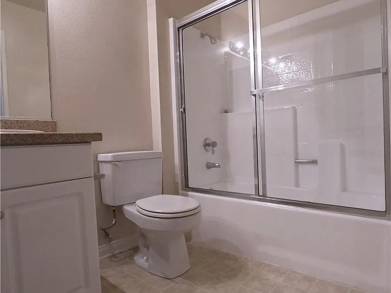 5510 Owensmouth Ave #213 — Photo 16