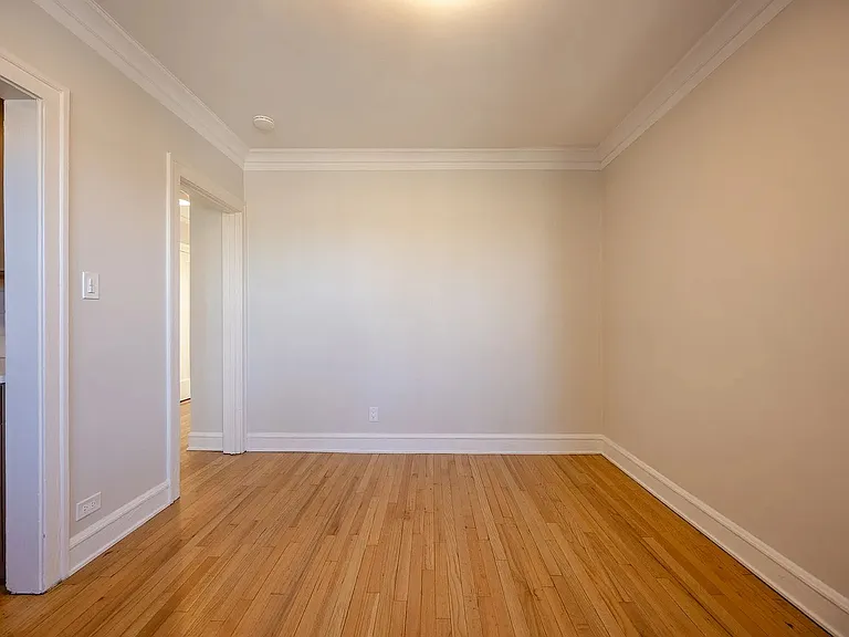4901 N Elston Ave #2 — Photo 9