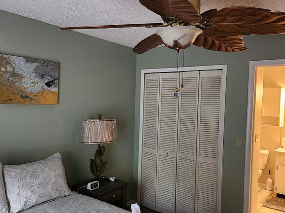 5th image of 5014 Gainsville Dr