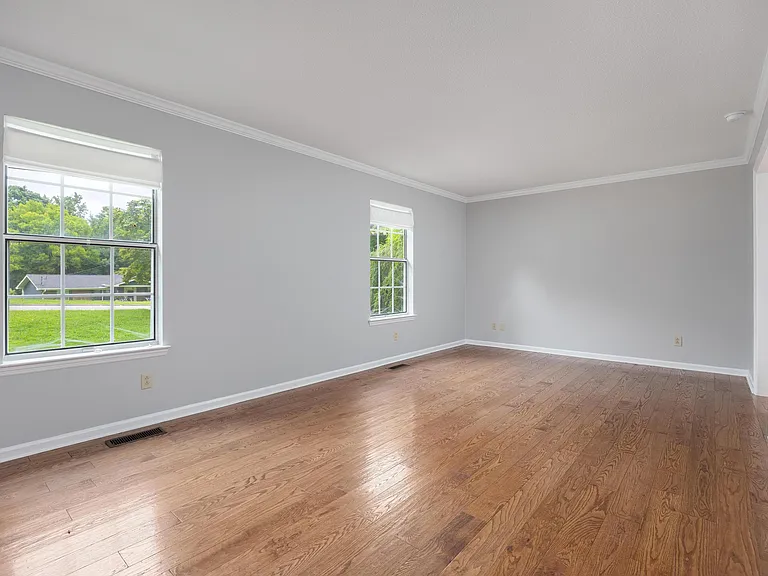 7830 Cove Ridge Dr — Photo 10
