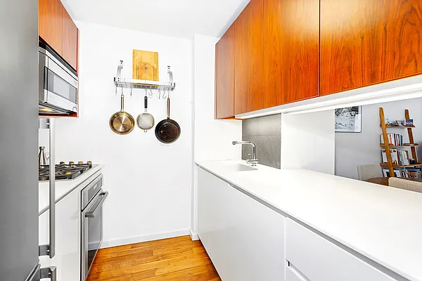 Sold by Compass | media 3