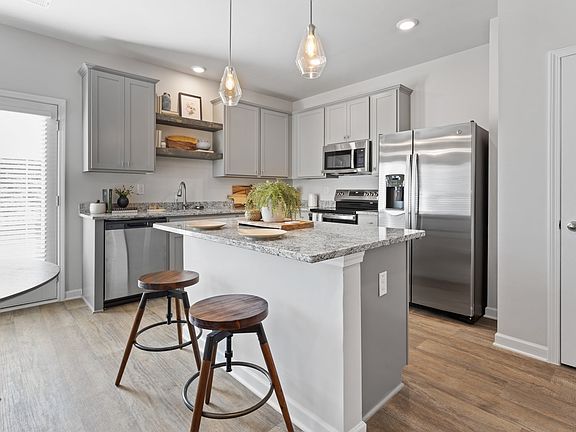 7th image of this home