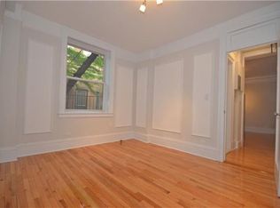 123 Waverly Pl APT 1C, New York, NY 10011
