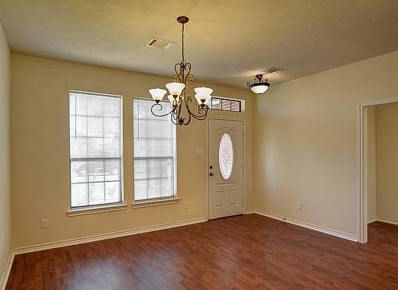 4th image of 4026 Pomel Dr