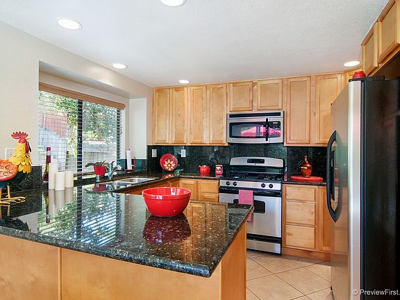 3rd image of 256 Paseo Marguerita