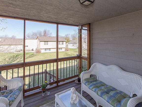 2nd image of 5513 S Andrea Ave