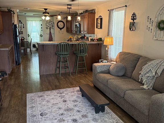 3rd image of 109 Country Club Dr #109