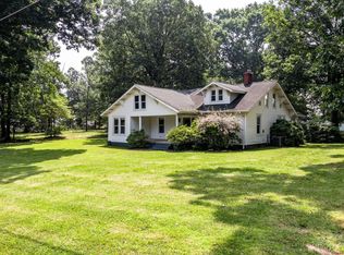 2418 Old Conover Startown Rd, Newton, NC 28658