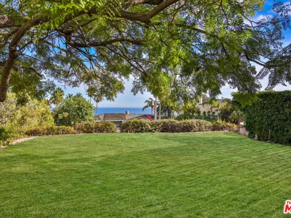 3825 Malibu Country Dr, Malibu, CA 90265