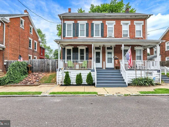 27 W 5th St, Pottstown, PA 19464