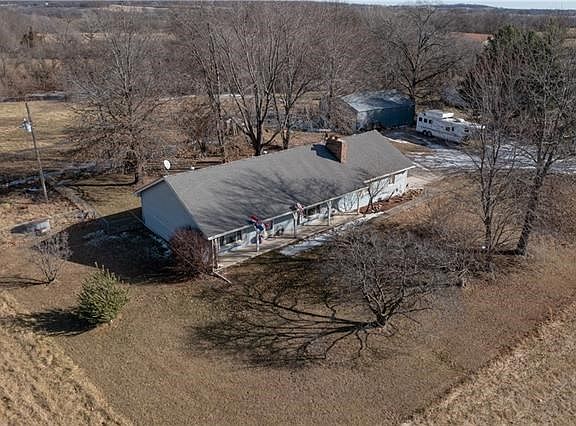 2nd image of 15055 13th Hwy