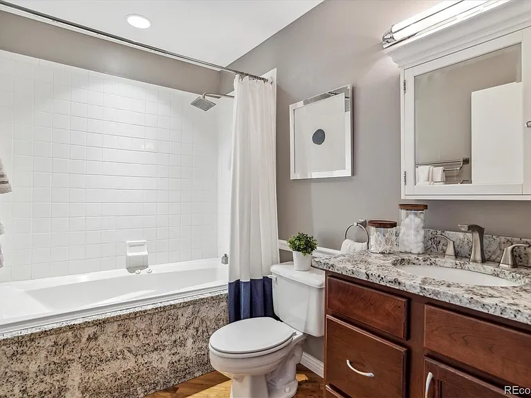 1863 Wazee St #2H — Photo 11