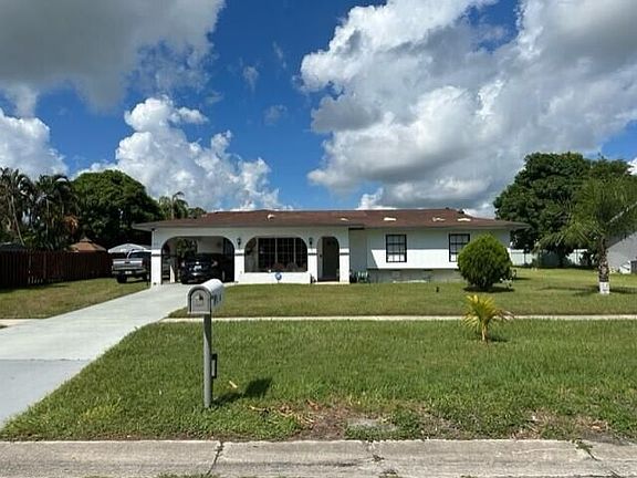 3rd image of 854 Sandia Ave