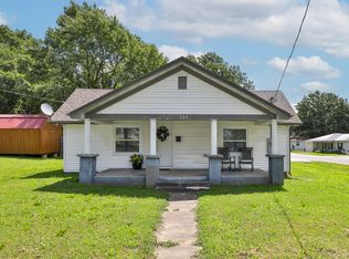 504 N Albany Ave, Bolivar, MO 65613
