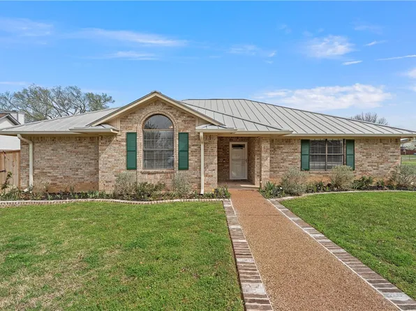 113 Turtle Cove Dr, Elm Mott, TX 76640