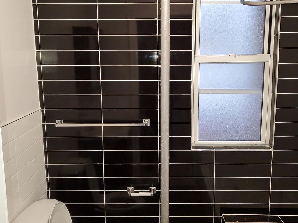 2nd image of 121 Downing St APT 2