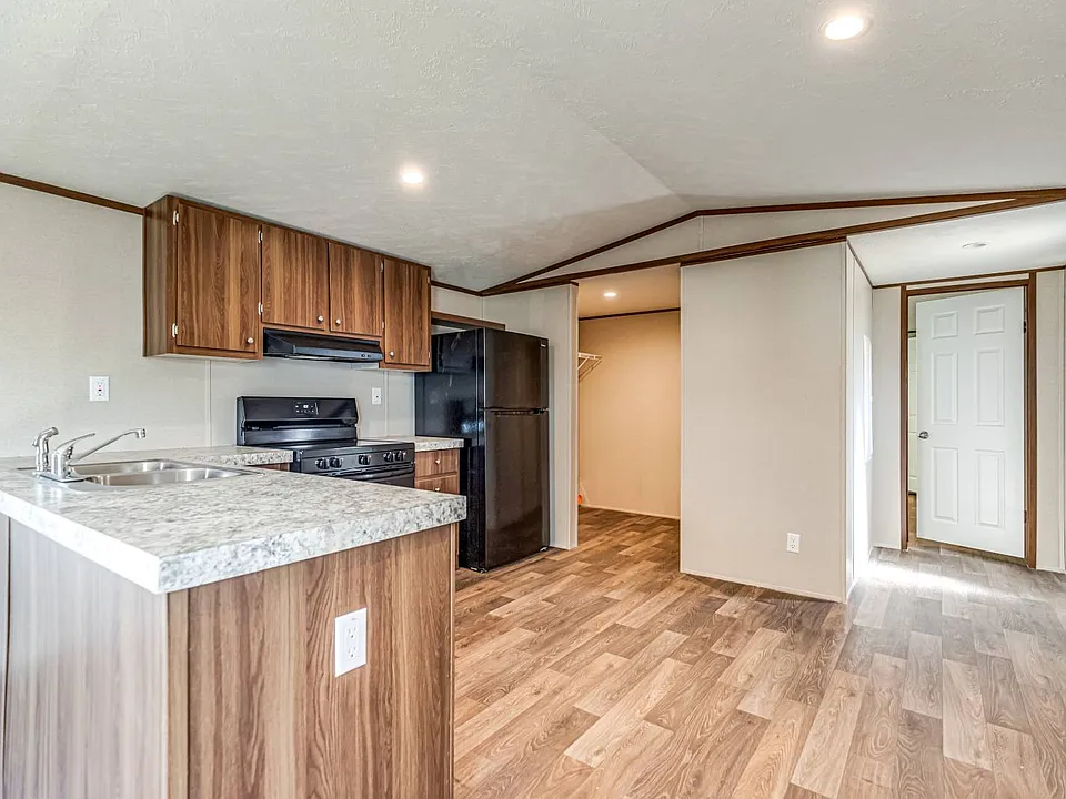 4801 Goldfield #154