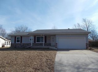 2546 N Marlan Ave, Springfield, MO 65803