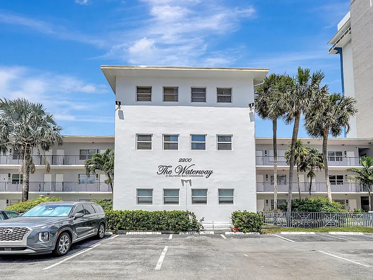 2200 S Ocean Dr #N311 — Photo 4