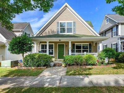 4 Aisha St, Greenville, SC, 29607