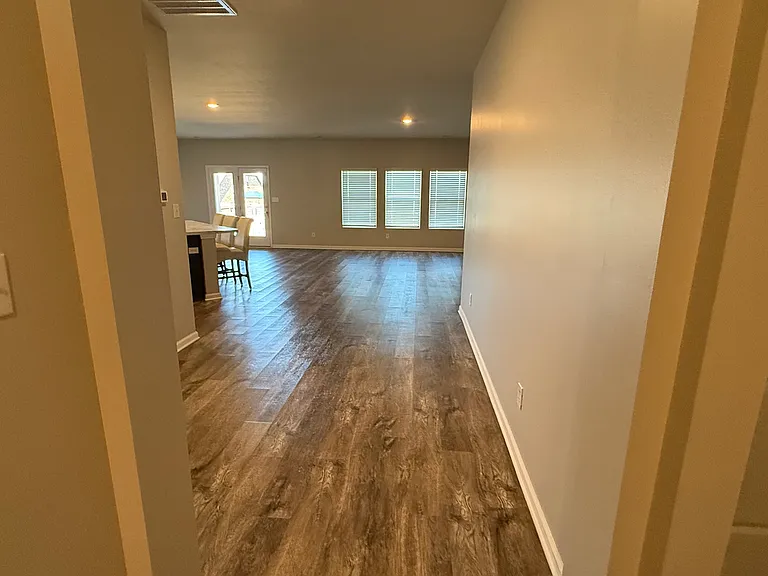 115 Creek Ridge Dr — Photo 21