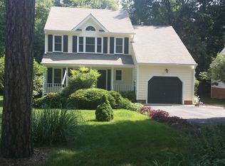 14716 Ridge Point Dr, Midlothian, VA 23112