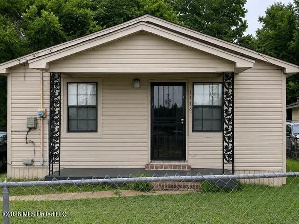 1418 Ray St, Greenwood, MS 38930